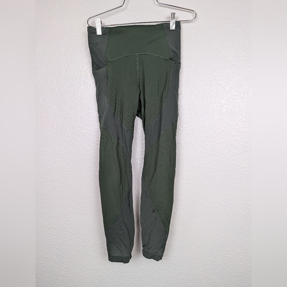 Lululemon uncovered strength high rise crop size 4 23" green - Picture 1 of 4
